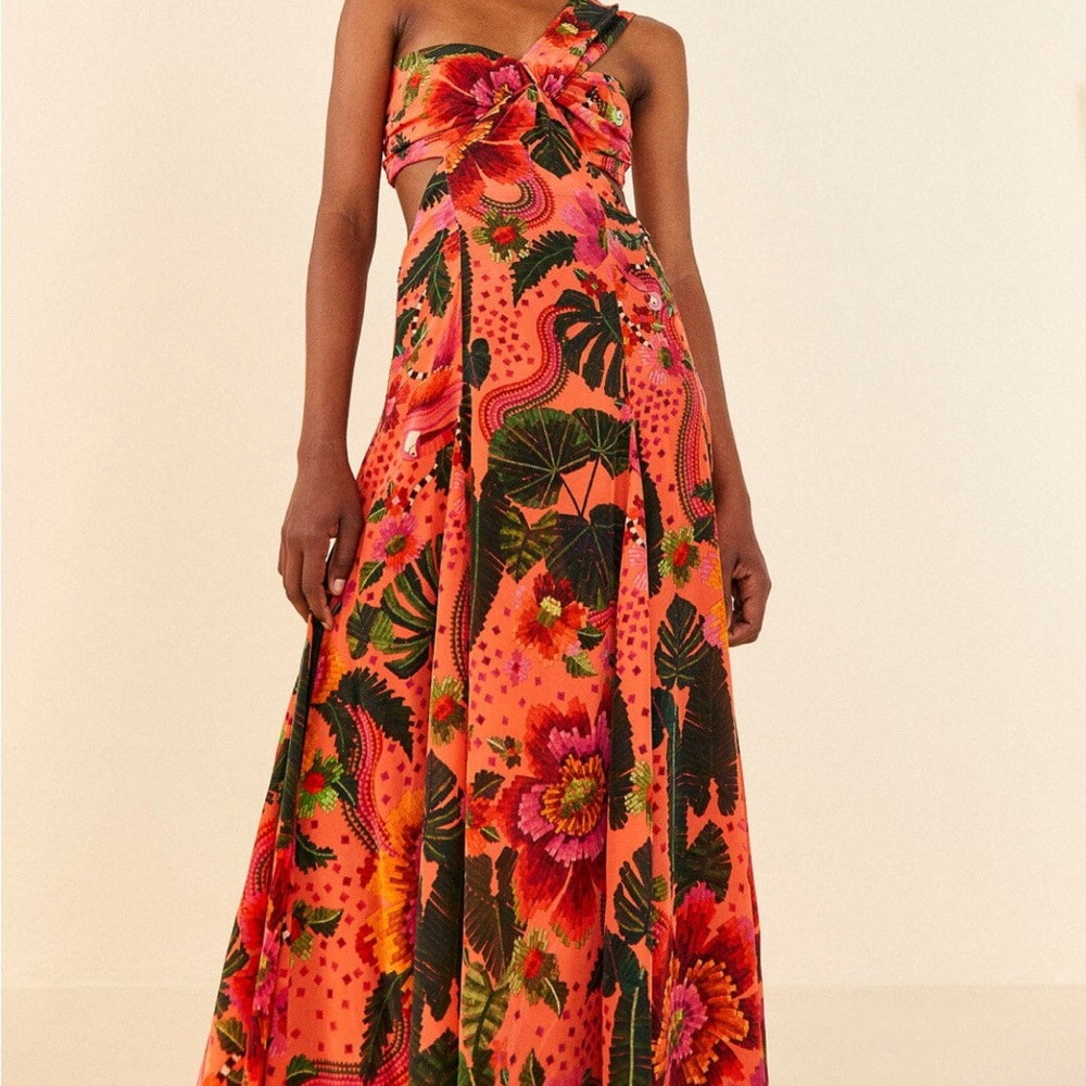 NWT Farm Rio maxi. Size s.